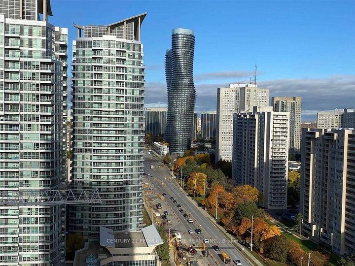 Property Photo: 3504 Hurontario Street 2309 ON L5B 0B9