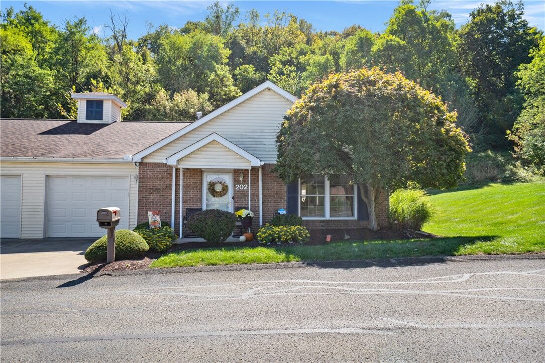 Property Photo:  202 Village Ct  PA 15301 