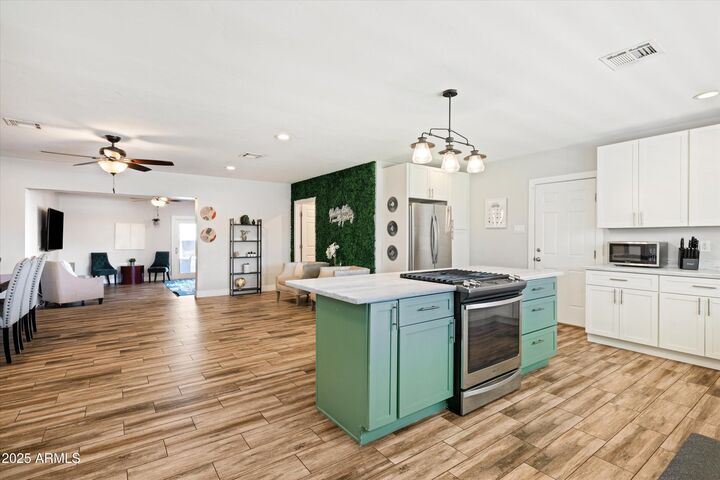 Property Photo:  2126 W Cambridge Avenue  AZ 85009 