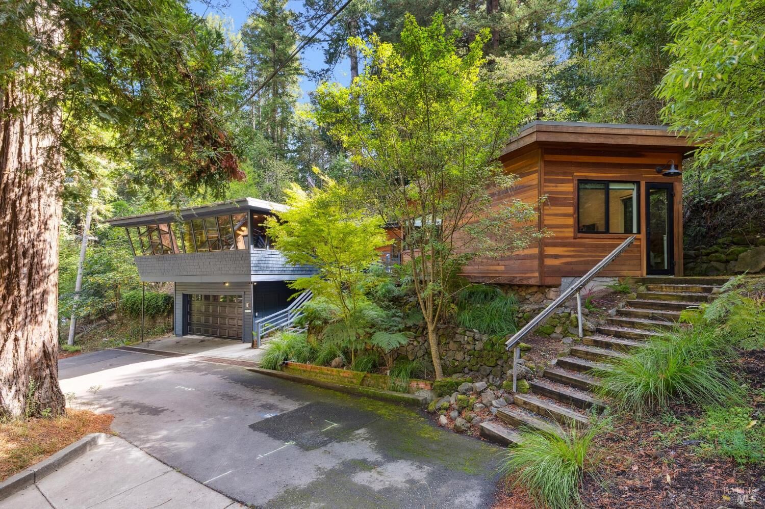Property Photo:  20 Winwood Place  CA 94941 