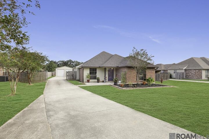 38540 La Hwy 929  Prairieville LA 70769 photo
