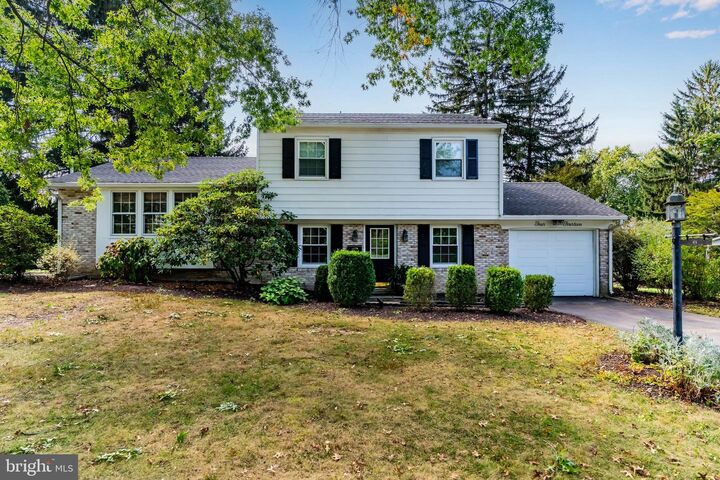 414 Deerfield Road  Camp Hill PA 17011 photo