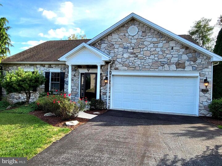 Property Photo:  2080 Brigade Road  PA 17025 