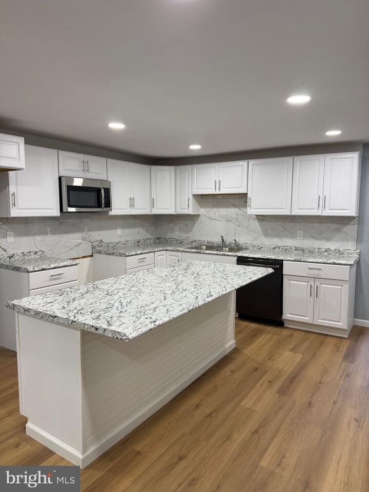Property Photo: 620 Maple Street PA 17046