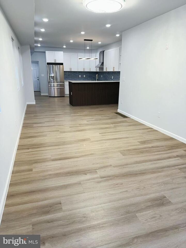 Property Photo:  5916 Jackson Street  PA 19135 