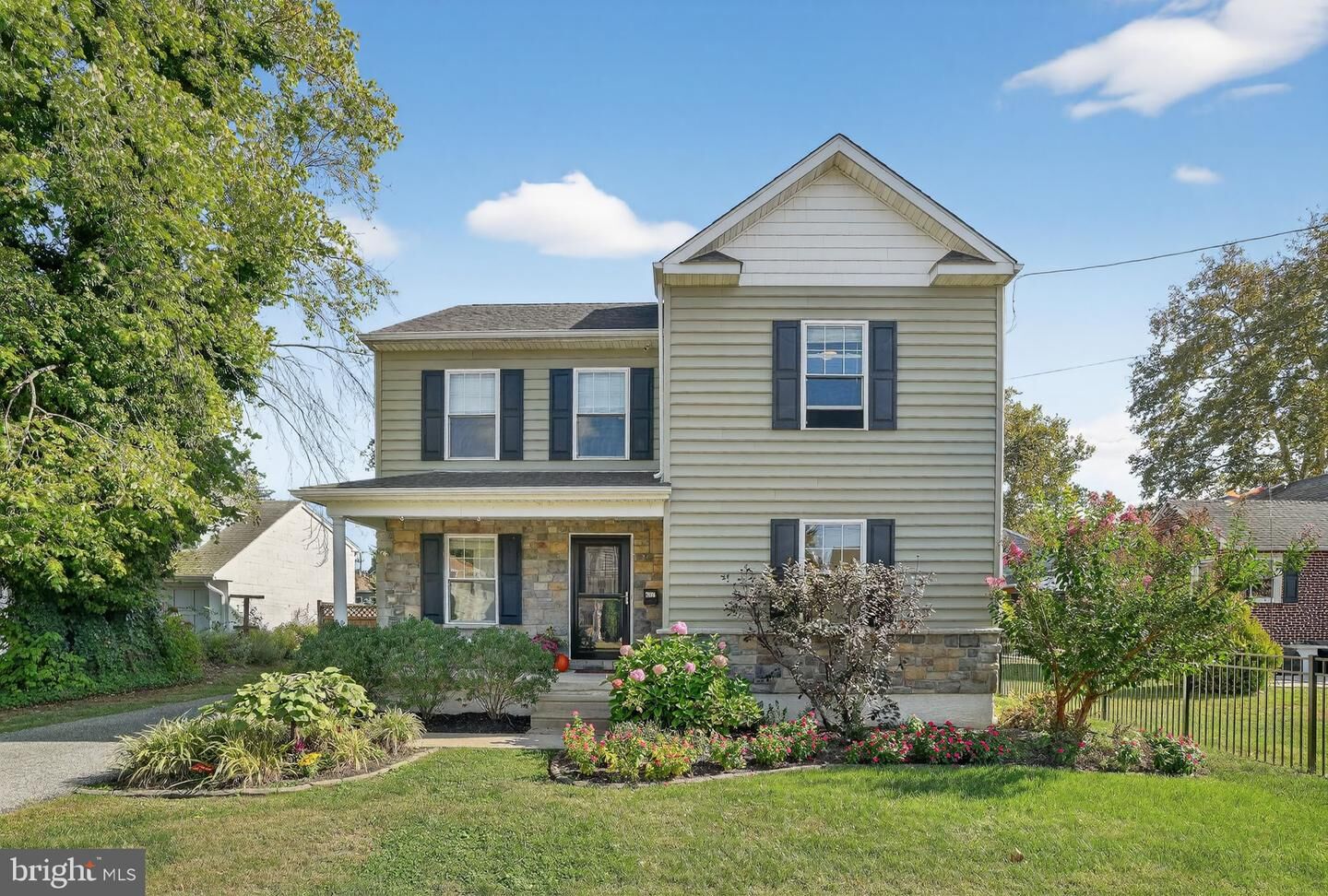 Property Photo: 1806 Unity Terrace PA 19070
