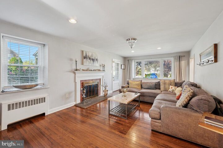 Property Photo:  1025 Shadeland Avenue  PA 19026 