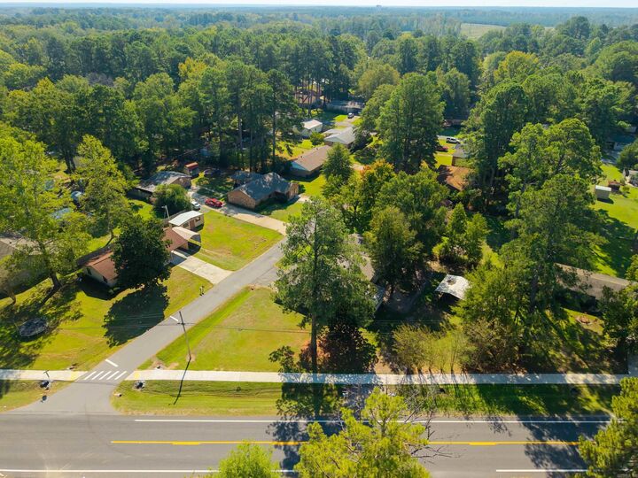 Property Photo:  1105 S Rose  AR 72150 
