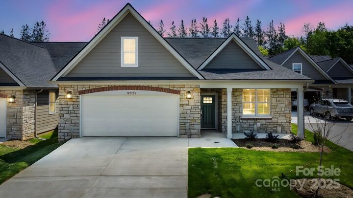 829 A Wynnshire Drive 59  Hickory NC 28601 photo