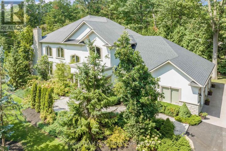 Property Photo:  6 Georgina Drive  ON L4M 1E9 
