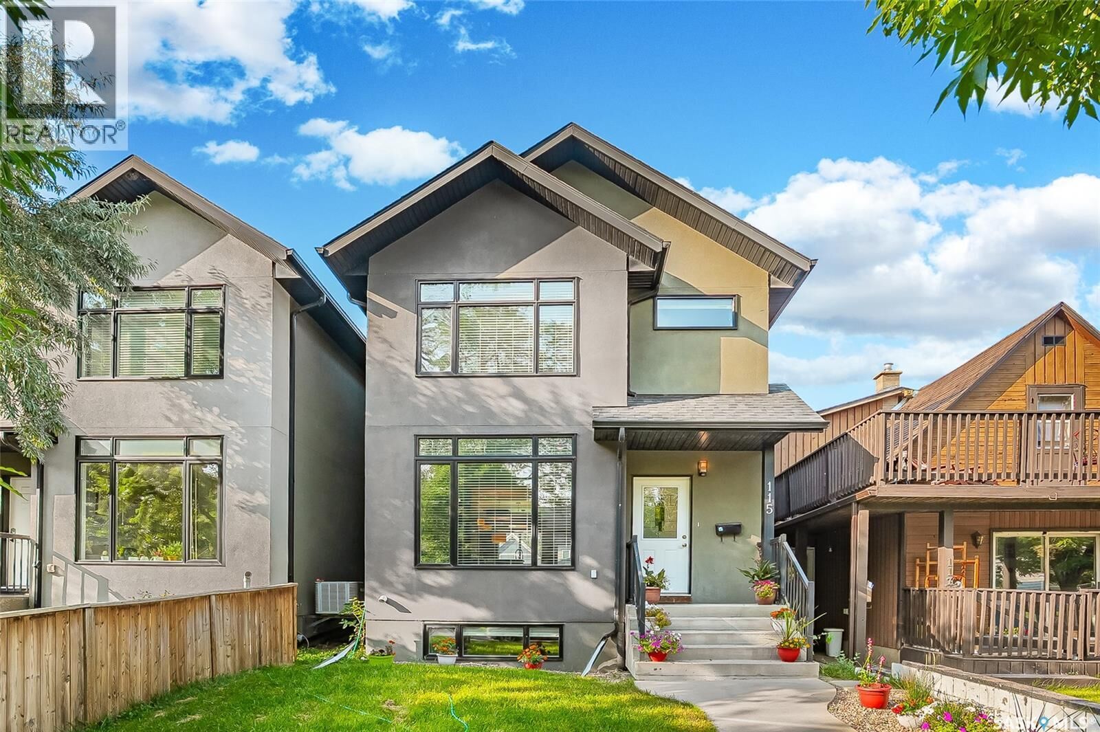 Property Photo: 115 2nd Street E SK S7H 1N3