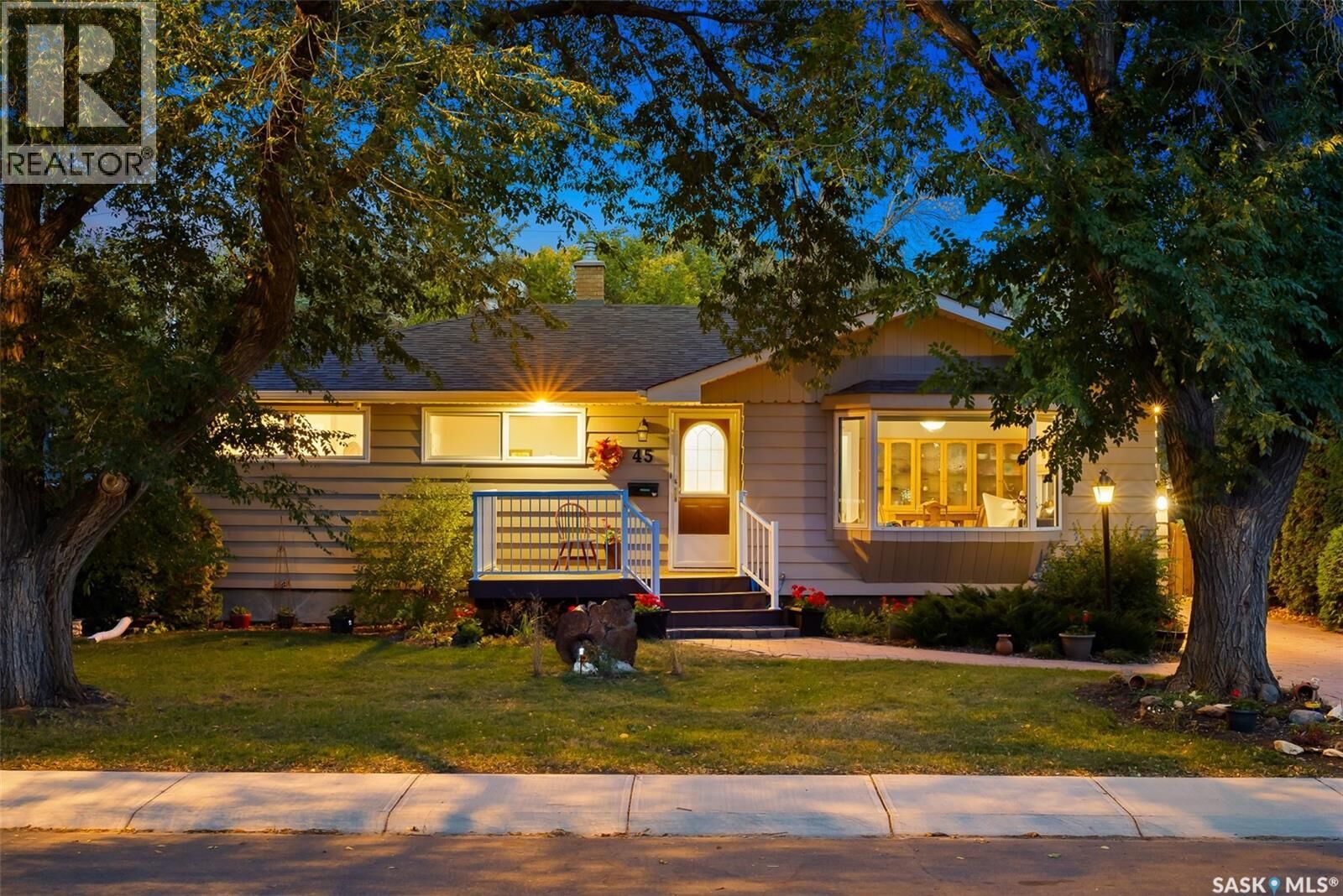 Property Photo:  45 Procter Place  SK S4S 4E9 