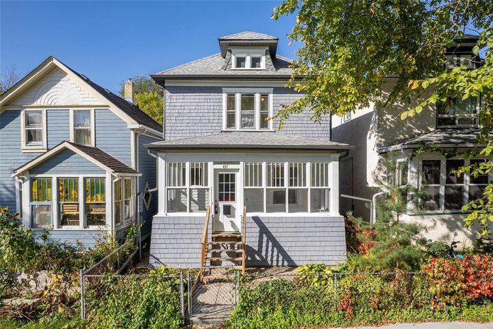 497 Rathgar Avenue  Winnipeg MB R3L 1G2 photo