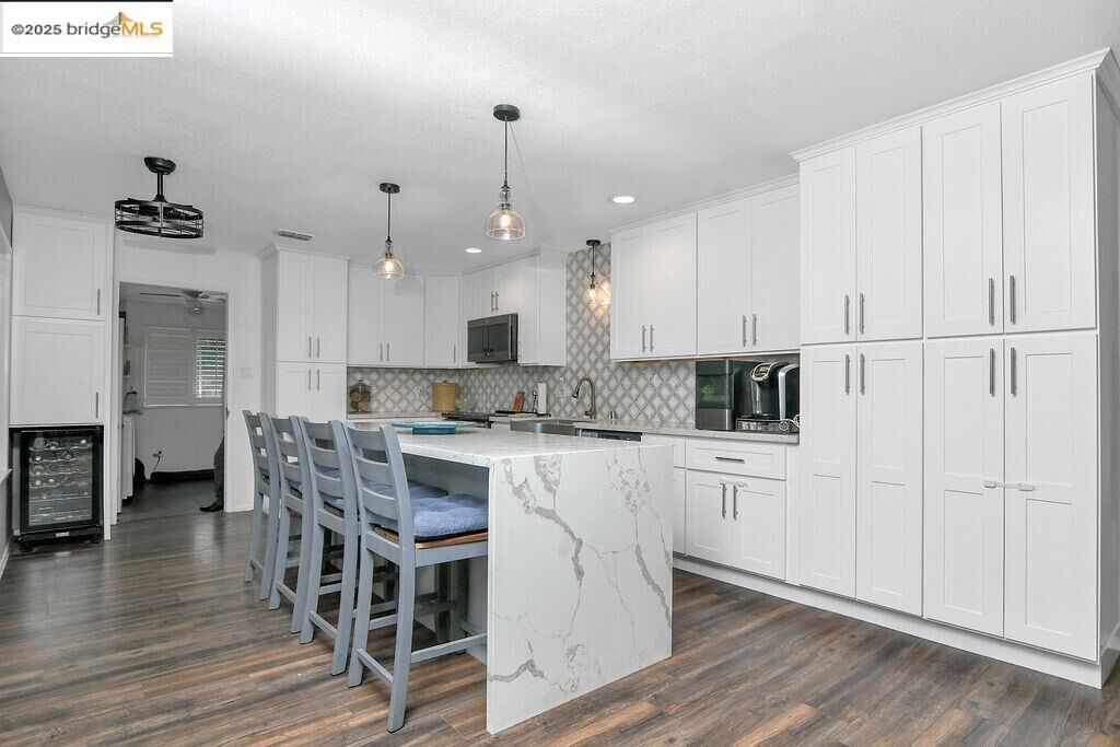 Property Photo:  1790 Green Acres Ln  CA 94513 