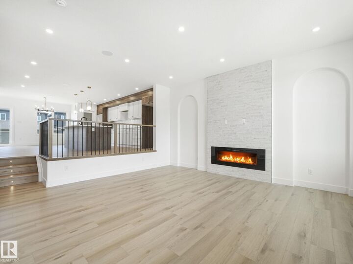 Property Photo: 10 Catria Point AB T8H 3A9