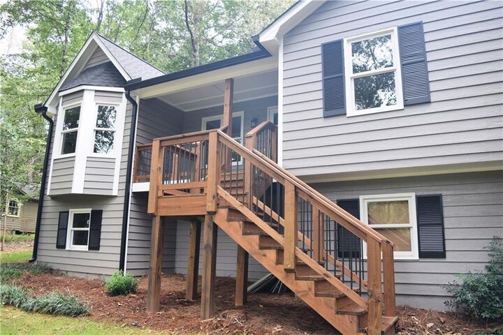 Property Photo:  215 Lori Lane  GA 30114 