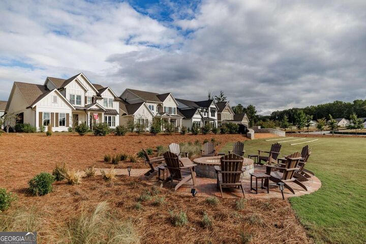 Property Photo: 24 Lakewood Park Court GA 30666