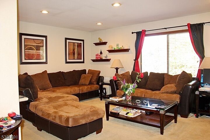 Property Photo:  70 Eton Way  NJ 08873 