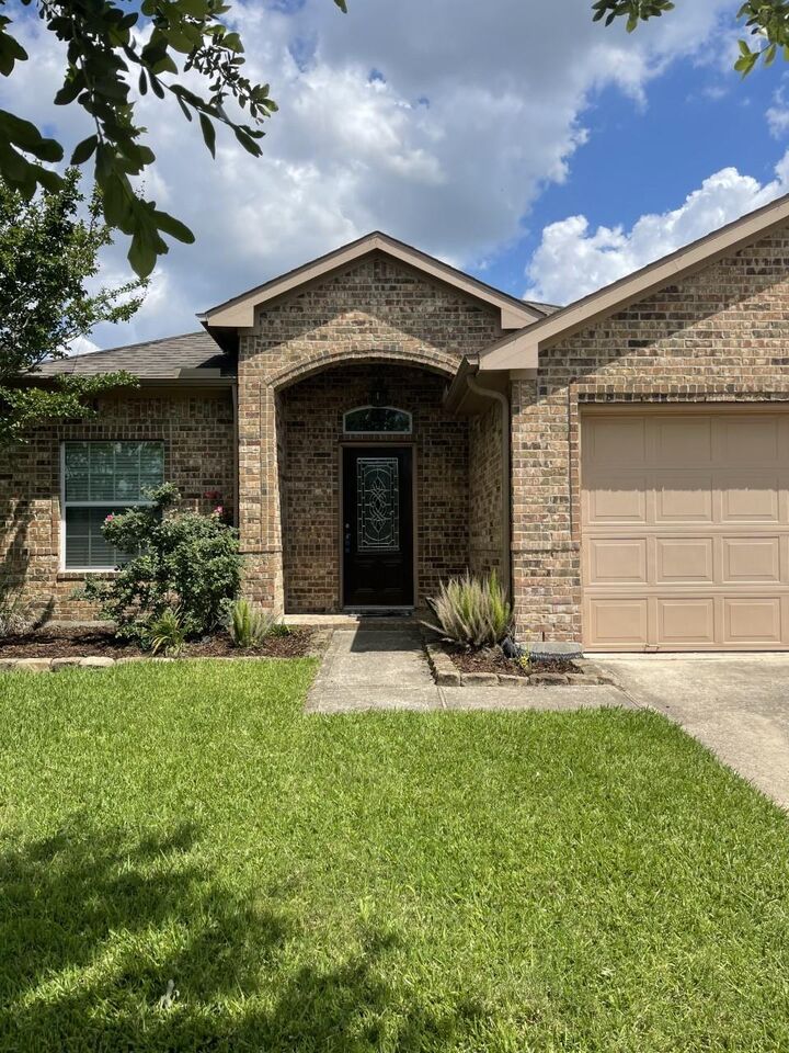 Property Photo:  11122 Barker Park Court  TX 77433 