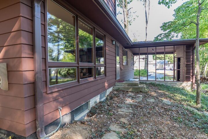 Property Photo: 1412 E 2 Street IN 47401