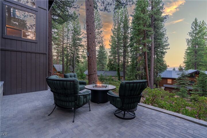 Property Photo: 607 Crystal Peak Road NV 89451