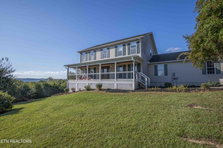 Property Photo:  920 W Copeland Drive  TN 37849 