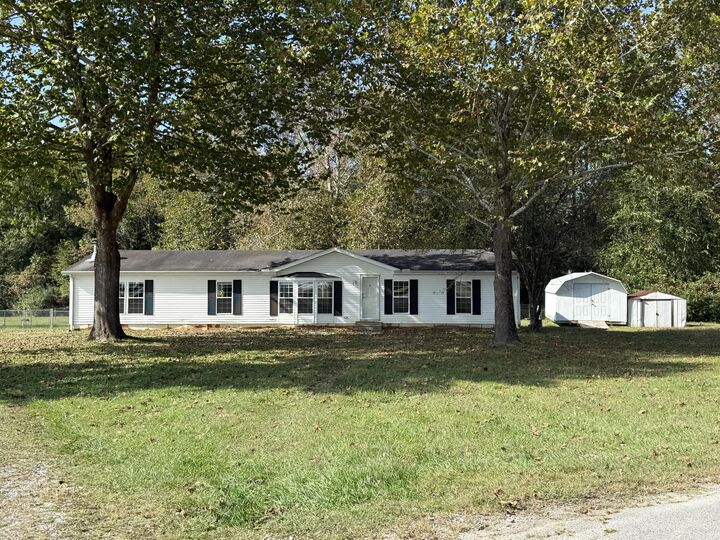 Property Photo: 169 Sunset Lane KY 40741