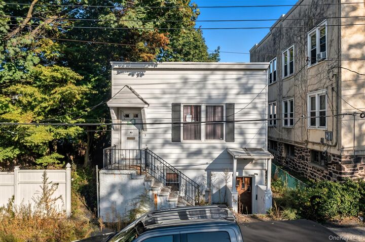 Property Photo:  6 Horatio Street  NY 10710 