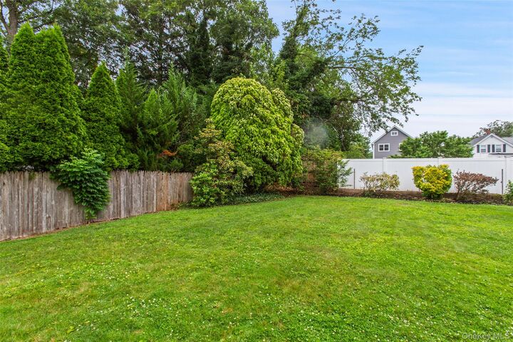 Property Photo:  215 Frank Avenue  NY 10543 
