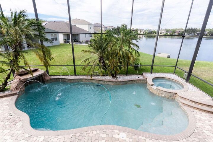 Property Photo:  14819 Braywood Trail  FL 32824 