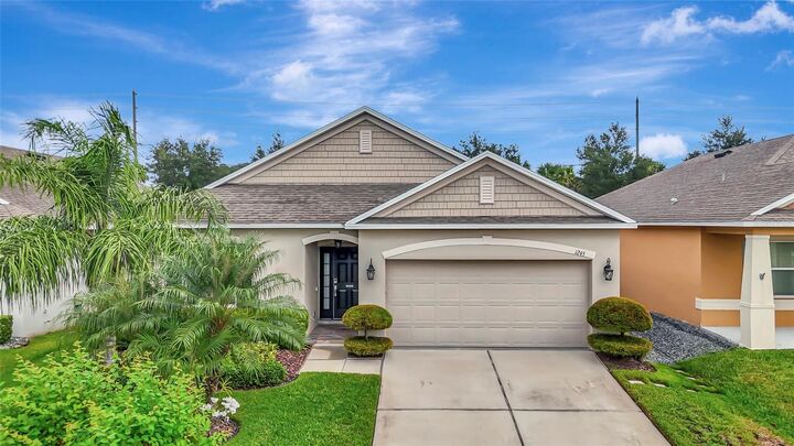 Property Photo:  1245 Water Willow Drive  FL 34736 