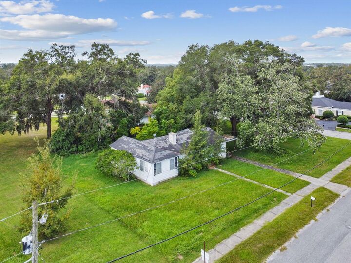 Property Photo: 37848 Coleman Avenue FL 33525