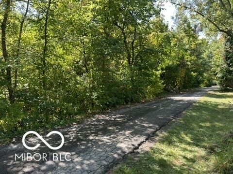 Property Photo:  2960 Sapphire Boulevard  IN 46268 