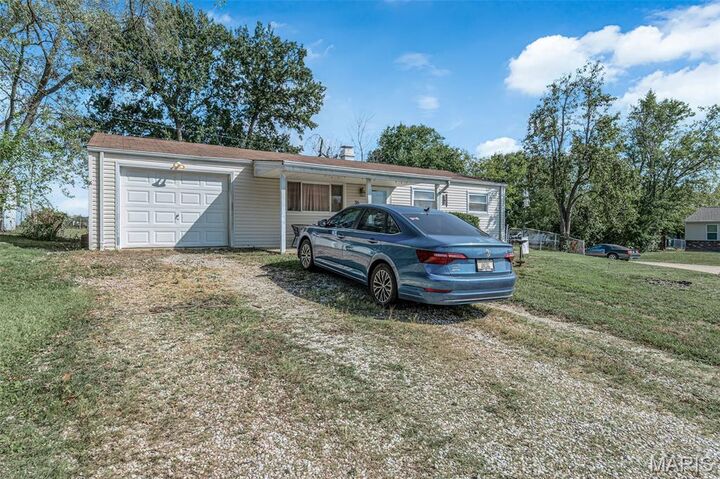 Property Photo:  36 Boles Avenue  MO 63385 