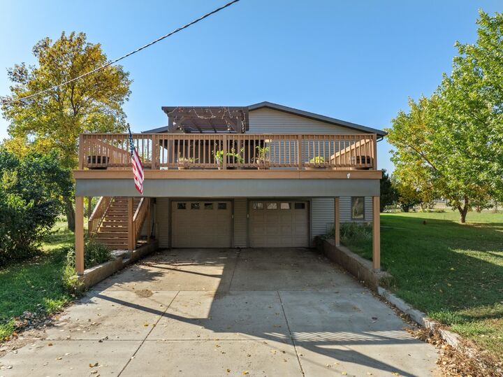 Property Photo:  315 Knudson St  ND 58740 