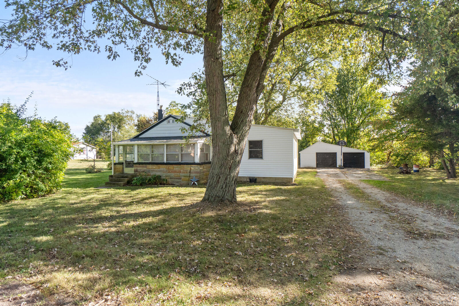 Property Photo: 407 Potter Street MI 49233