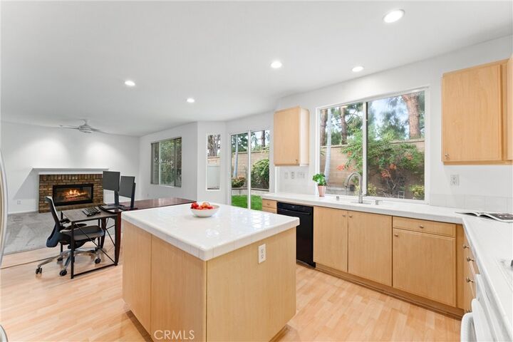 Property Photo: 73 Ivywood CA 92618