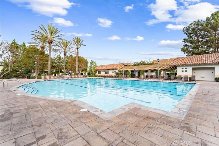 Property Photo: 73 Ivywood CA 92618