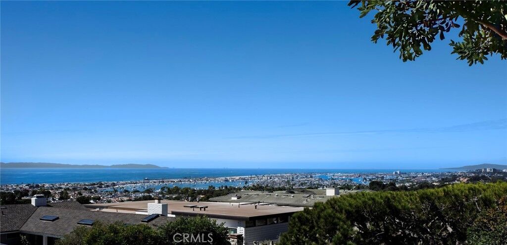 Property Photo: 2807 Ebbtide CA 92625