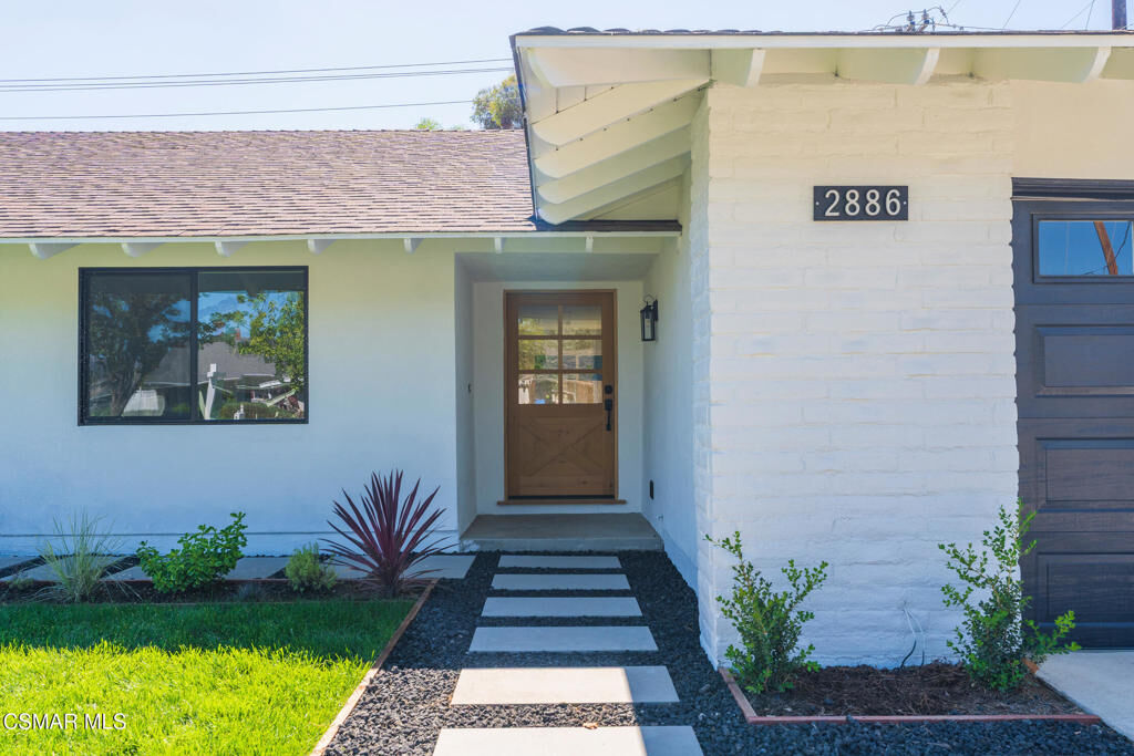 Property Photo:  2886 Galena Avenue  CA 93065 