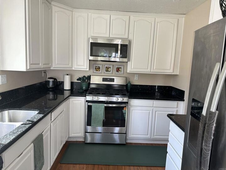 Property Photo:  12972 Cristallo Pl Place  CA 92130 