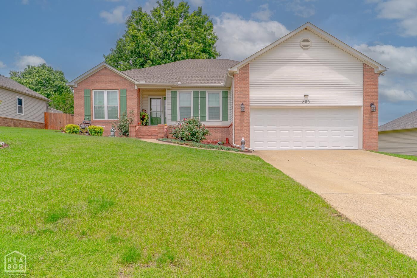 Property Photo:  806 Amberwood Cove  AR 72401 