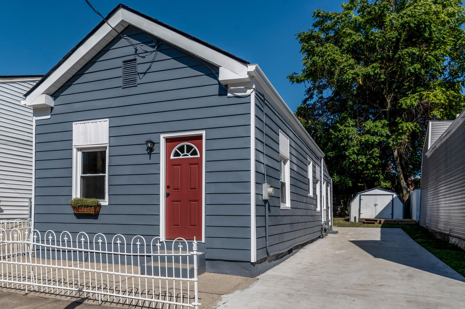 Property Photo:  835 Ann Street  KY 41071 