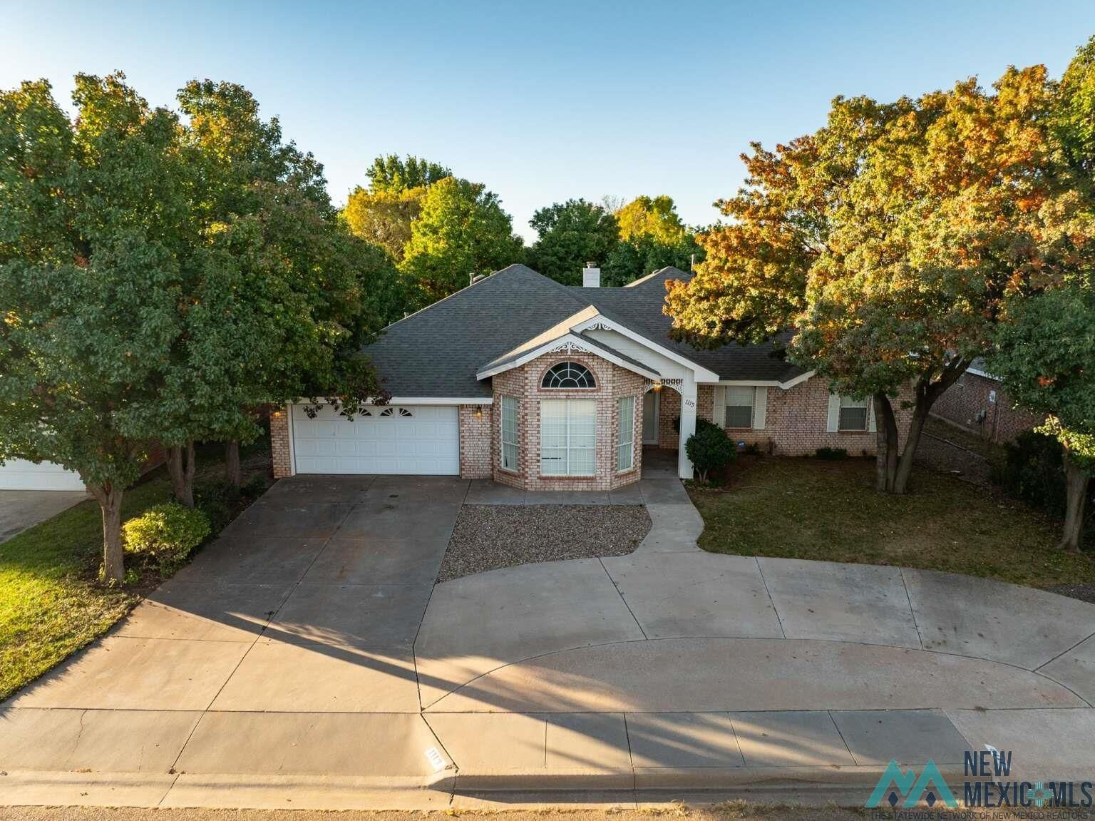 Property Photo: 1113 Rosewood Drive NM 88101