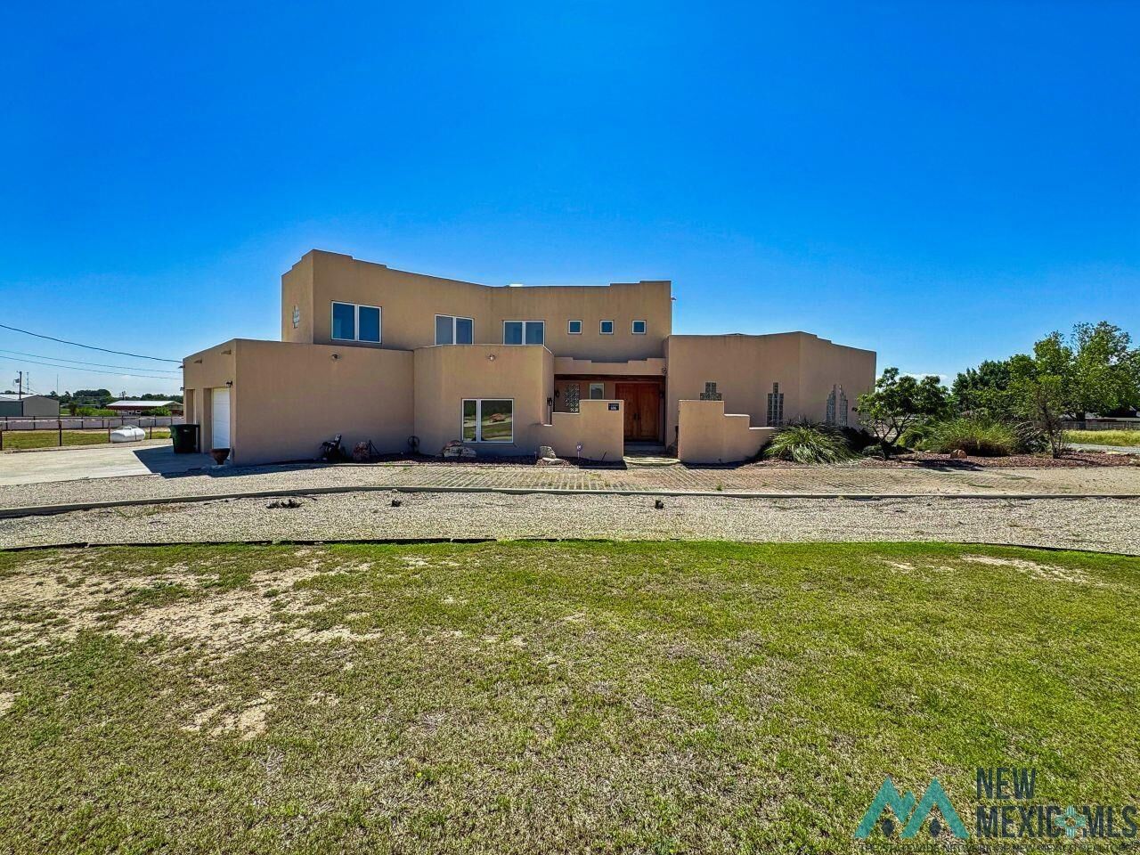 Property Photo:  606 Weleka Lane  NM 88220