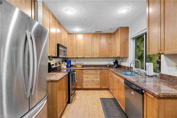 Property Photo:  25356 Pinson Dr  FL 34135