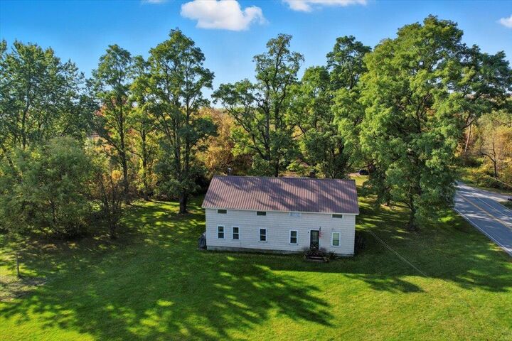 Property Photo:  99 Oak Hill Road  VT 05495 