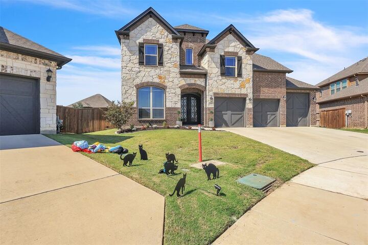 Property Photo:  227 Spruce Valley Drive  TX 76247