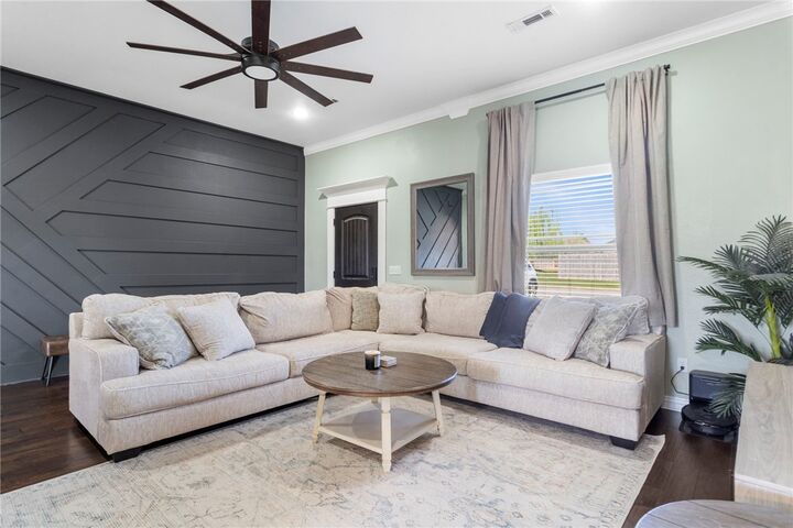 Property Photo: 803 Dollar Street AR 72718