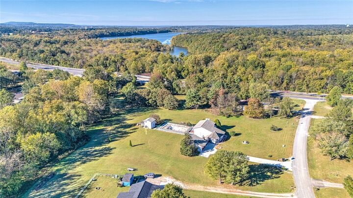 Property Photo: 1415 Clear Creek Drive AR 72764
